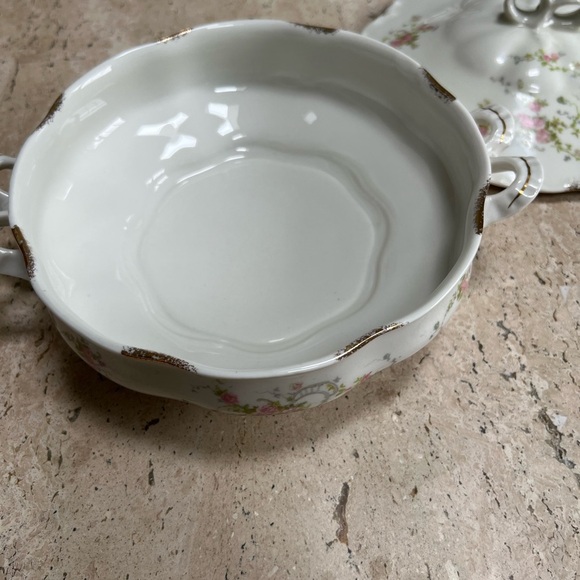 Old Abbey by Warwick 8” Round Covered Vegetable Bowl 1949 - Picture 4 of 8